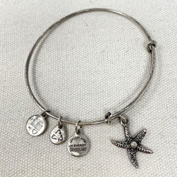 Alex and Ani Starfish Charm Bangle Bracelet Expandable Beach Summer Silver-Tone - Picture 1 of 6